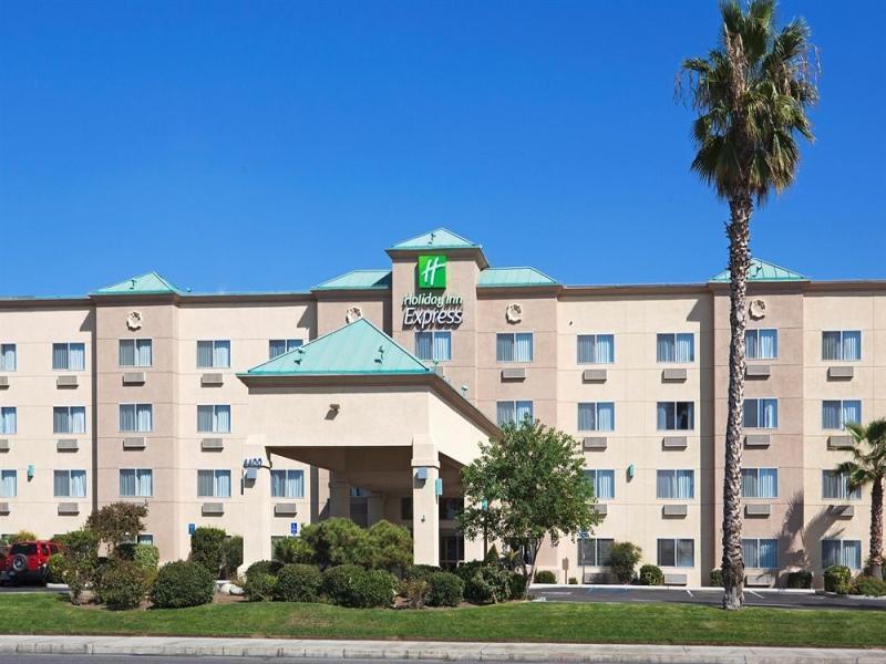 Holiday Inn Express Bakersfield, An Ihg Hotel Exterior photo
